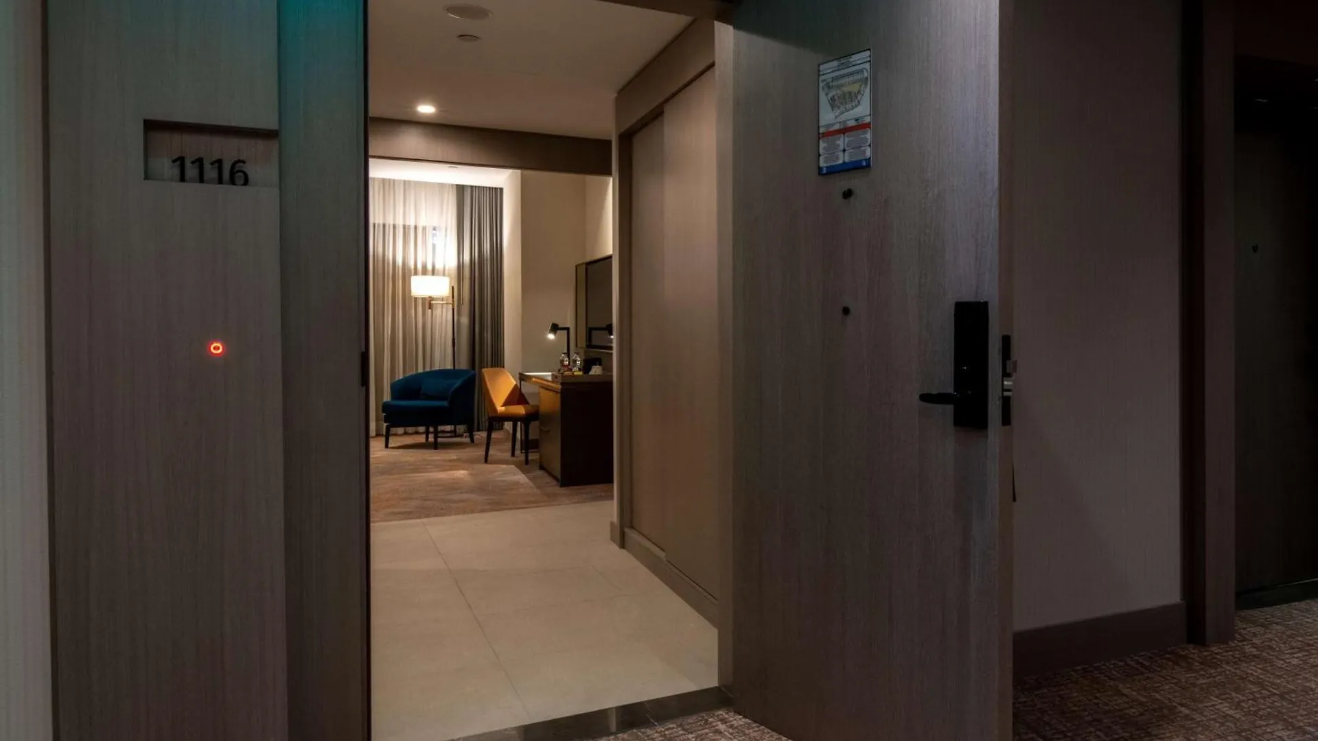 Hilton Mall Of Istanbul 5*,