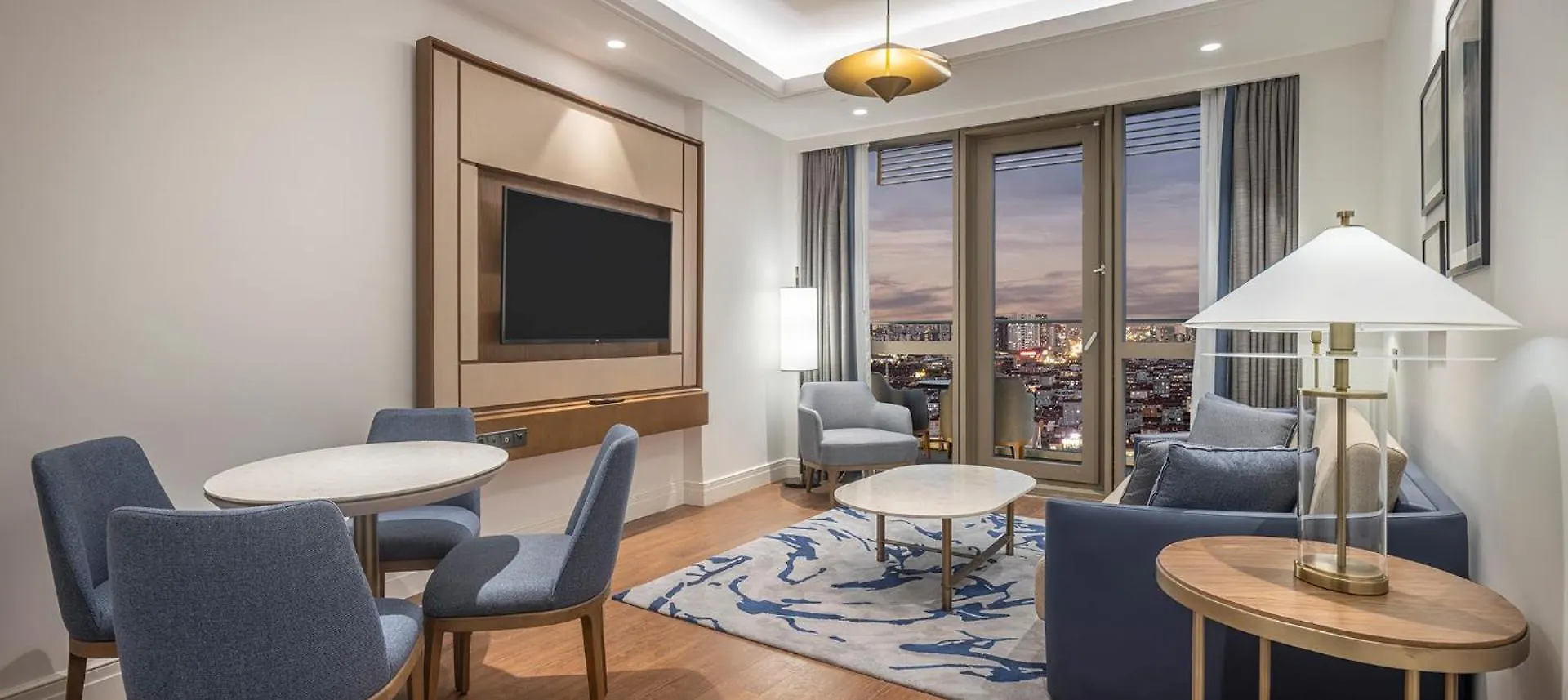Hilton Mall Of Provincia di Istanbul 5*,  Turchia